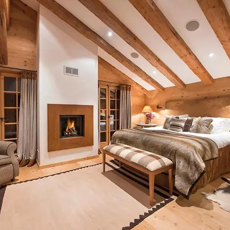 Veern 5 Bedroom Chalet * فيربير